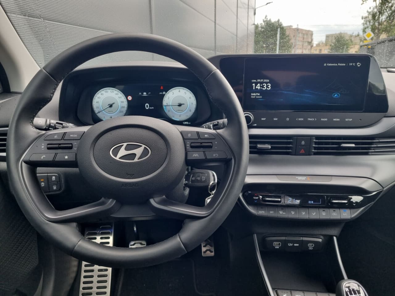 Hyundai Bayon - zdjęcie 13